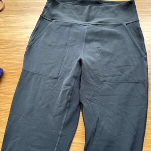 lululemon athletica align crop size 6 like new